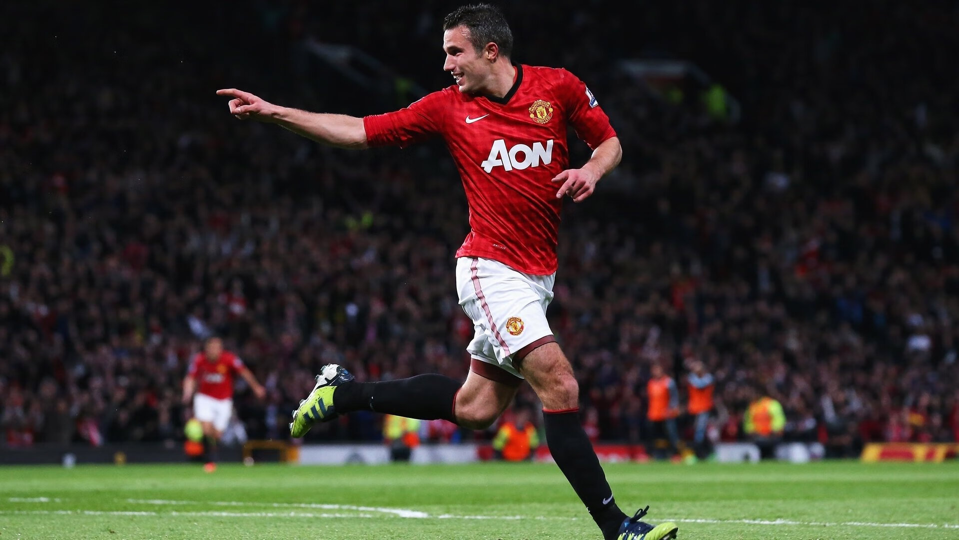 体育新闻中心深度人物特写,体育方面的新闻特写,200字左右